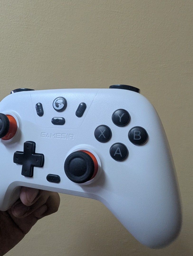 Gamesir T4 nova lite bluetooth game controller (Category: Controllers) located in Quezon City. Submitted by unboxingtito (Listing ID 1427307775, Image 2). Description: Brand new and unused. Add 200 for dongle.