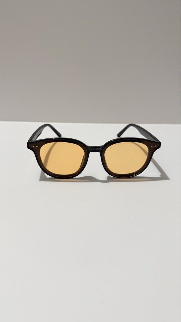 Gentle Monster Lang 01 OR Sunglasses (Category: Sunglasses & Eyewear) located in Rodriguez. Submitted by kgonzales07 (Listing ID 1427203680, Image 2). Description: Decluttering Sale! REPRICED! REPRICED! REPRICED! ✨ Excellent condition (Barely used) ✨ Super ganda sa outfit – K-style / Y2K vibe ✨ 100% legit – check all you want ❗ No box / no case ❗ Slight fading on inside logo (not visible when worn) 🏷️ ₱10,000 ONLY (slightly negotiable) ‼️ Price 