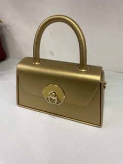 （分類：）位於 。 由 _alipx 提交（商品編號 1427208440，圖片 1）。簡介： 。