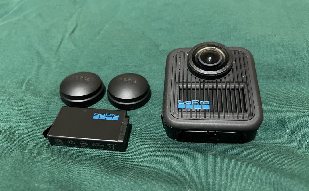 GoPro Max 2 360 Action Camera (Category: Cameras) located in Muntinlupa City. Submitted by paradoxical_ (Listing ID 1427186895, Image 1). Description: GoPro MAX 2.