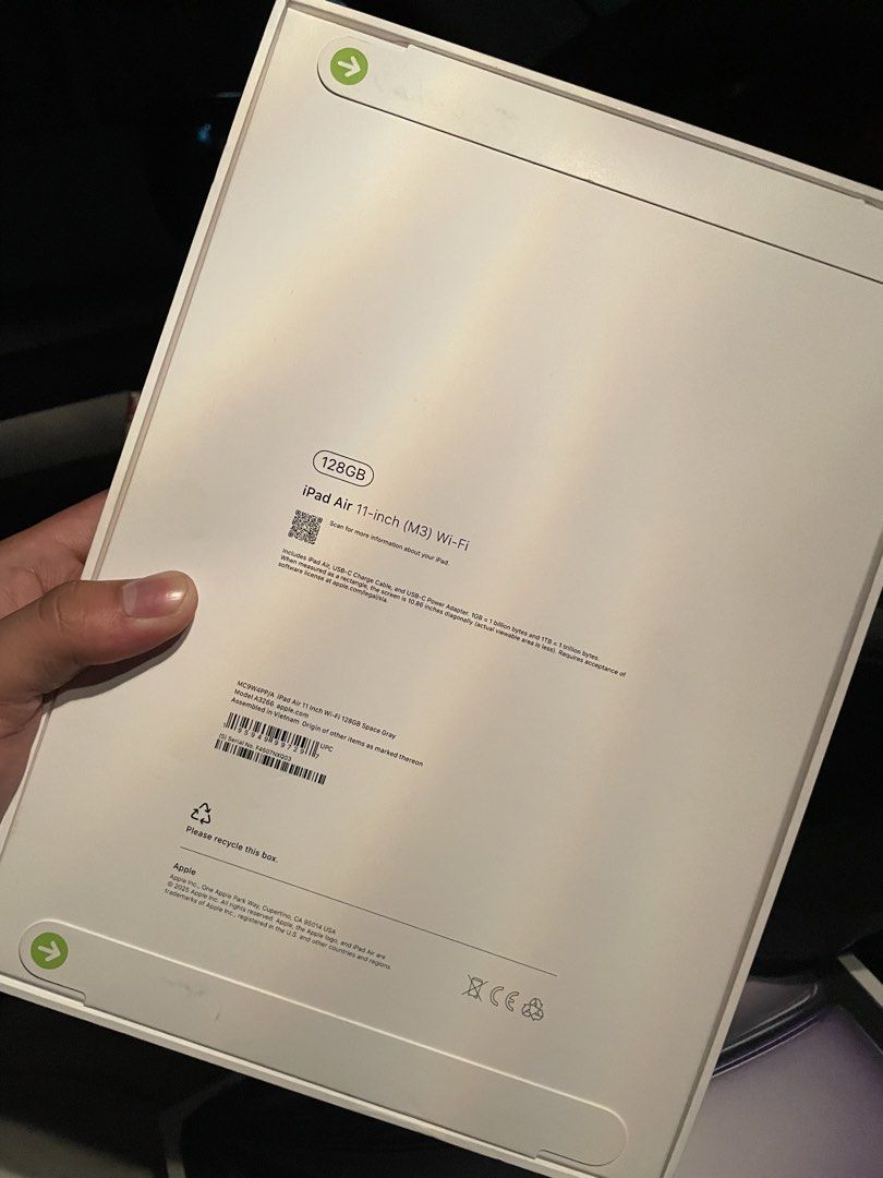 Ipad air 7 M3 (Category: iPad) located in Quezon City. Submitted by tyler8. (Listing ID 1427257235, Image 3). Description: Ipad air 7 M3 128gb Brandnew -28,500 Open for swap to any iphone or Ipad I’ll add sa higher value o model. Sealed Brandnew Not activated you can open it upon meetup For meetup: Marikina, lrt2,qc gateway, tanay rizal, antipolo. .