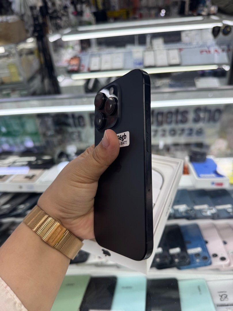 Iphone 16 Pro 256gb Smartlocked 92% batt No issue (Category: iPhone 16 Series) located in San Juan City. Submitted by javedsgadgetshop (Listing ID 1427195211, Image 3). Description: INSTALLMENT OPTIONS : SPAY LATER / GGIVES / CREDIT CARD! WE BUY AND SELL SO PWEDE MAGBINTA OR SWAP ! Quick Specs : 💵 Iphone 16Pro •256gb •NTC Variant •92% batt health •Smartlocked •98% Smoothness •No hidden issue | No Repaired •100% Authentic | Not Refurbished •w/ Bo
