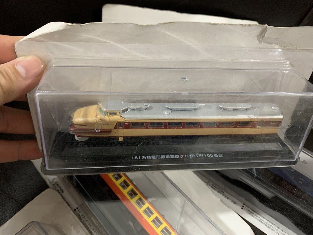 Japanese Model Train Collection (Category: Vehicle & Diecast Models) located in Manila. Submitted by miah_collectiblesurplus (Listing ID 1427250317, Image 2). Description: 1,250 pesos Location: Valenzuela TAKE ALL VINTAGE JAPANESE TRAIN w/ acrylic cas from Japan item .
