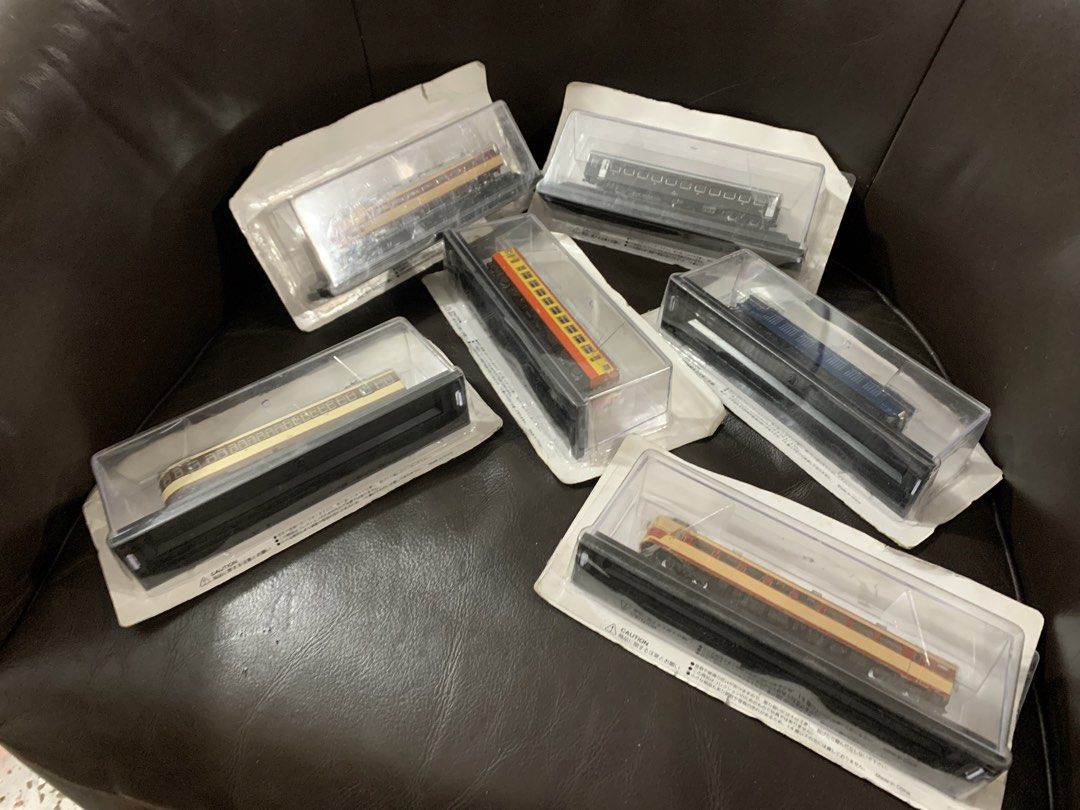 Japanese Model Train Collection (Category: Vehicle & Diecast Models) located in Manila. Submitted by miah_collectiblesurplus (Listing ID 1427250317, Image 1). Description: 1,250 pesos Location: Valenzuela TAKE ALL VINTAGE JAPANESE TRAIN w/ acrylic cas from Japan item .