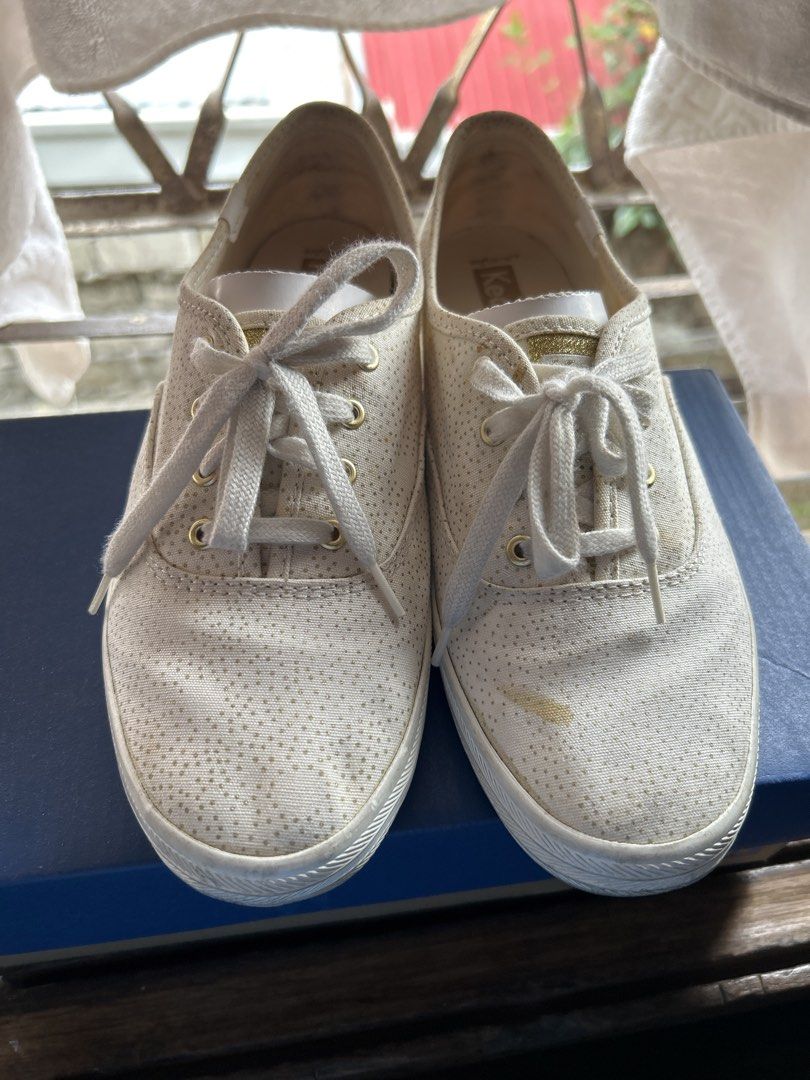 Keds Champion Canvas Dots Print Sneakers (Category: Sneakers) located in Manila. Submitted by princess4992 (Listing ID 1427199263, Image 2). Description: .