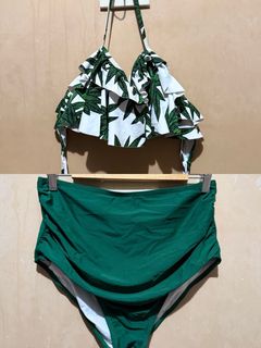 (Category: ) located in . Submitted by thylanapparel (Listing ID 1427202558, Image 1). Description: .