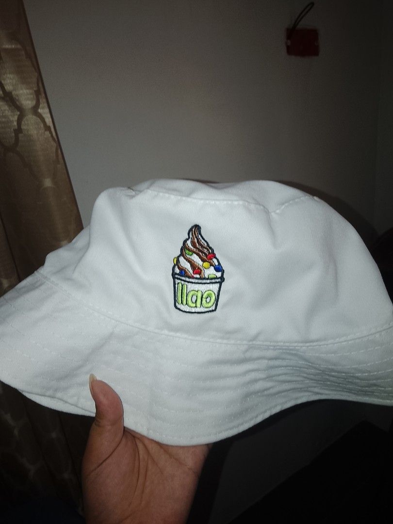 Llao Llao Bucket Hat (Category: Caps & Hats) located in Bacoor. Submitted by worldstarr (Listing ID 1427194346, Image 1). Description: Flawless condition Brand new No stains Only given to first 20 customers at every grand opening of llaollao branch.