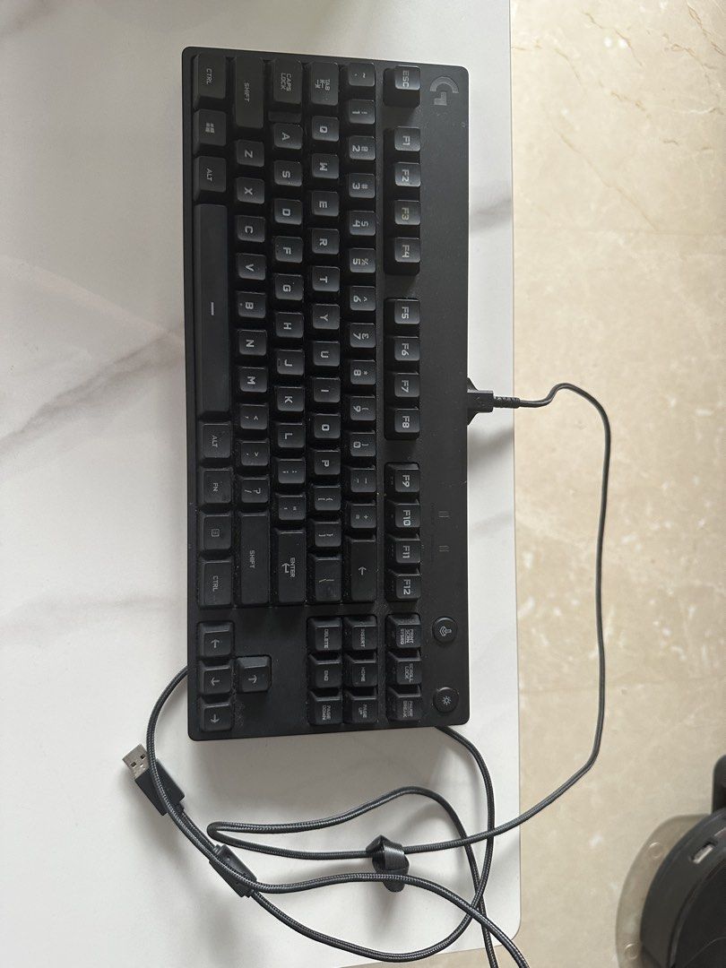 Logitech G Pro TKL mechanical gaming keyboard484850458249799680