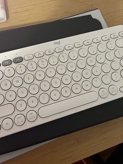 Logitech K380 Keyboard439992150299791360