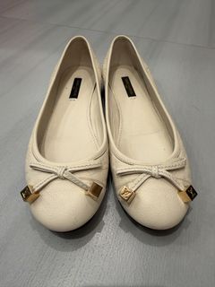 （分類：）位於 。 由 ucc051126 提交（商品編號 1427238828，圖片 1）。簡介： 。