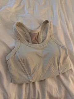 (Category: ) located in . Submitted by eloots (Listing ID 1427174104, Image 1). Description: .