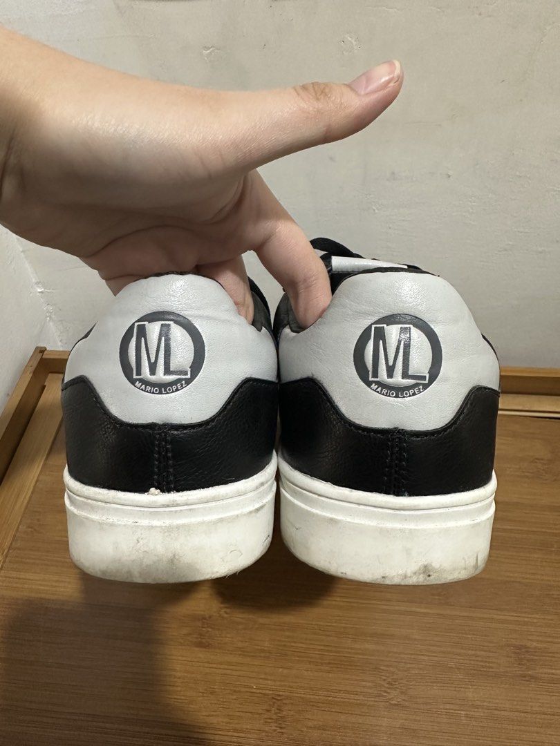 Mario Lopez Cliff Black Sneakers (Category: Sneakers) located in Quezon City. Submitted by andeeclutters (Listing ID 1427188133, Image 3). Description: - Mario Lopez Cliff Black Sneakers - US Size 10 - Classic black and white colorway - Made with leather material - Features Mario Lopez branding - Stylish and versatile design PRELOVED. Please manage your expectations. 🛵 Mode of Delivery: J&T/LBC, Lalamove/Grab 💰 Mode of Payment: GCash • Maya • B