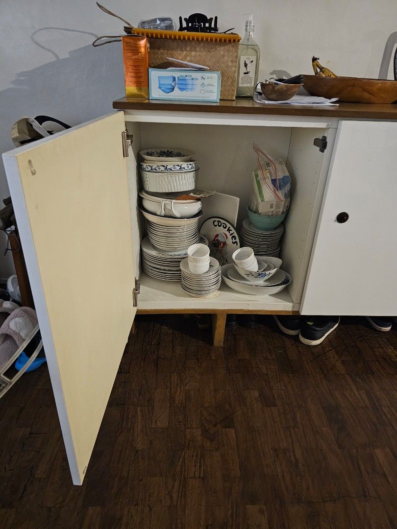 Mid-Century Modern Cabinet (Category: Shelves, Cabinets & Racks) located in Pasig City. Submitted by erimurr (Listing ID 1427166646, Image 3). Description: - ikea Besta hack with wooden top and legs - Baby proofing handles can be removed - Sleek design - Can be used as buffet or entertainment table.