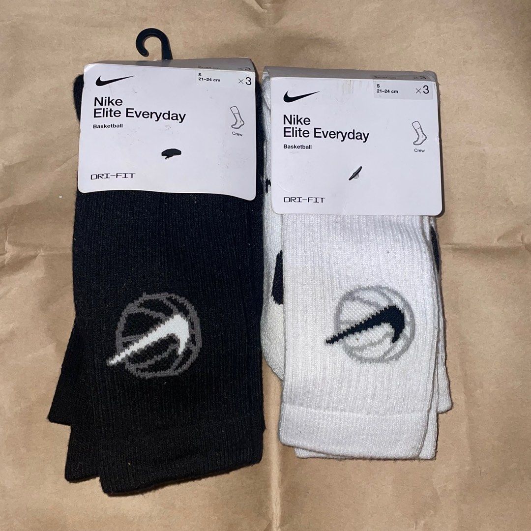 Nike Socks (Category: Socks) located in Marikina City. Submitted by blameee (Listing ID 1427241279, Image 2). Description: FOR SALE NIKE SOCKS! NIKE ELITE EVERYDAY SOCKS 2pcs WHITE / 3pcs BLACK SMALL SIZE ONLY - 350 per pair 2 - pairs for 600 3 - pairs for 850 4 - pairs for 1k NIKE ELITE MID MEDIUM SIZE ONLY 500 per pair NIKE ELITE LOW MEDIUM ONLY 500 per pair ALL ITEMS ARE LEGIT 💯 📍San Mateo Rizal, Marikina City or can do lalmove or jnt..