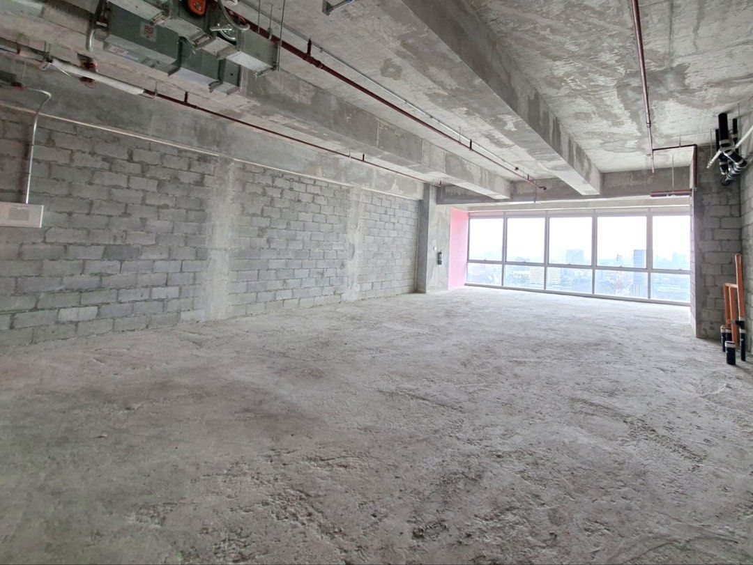 One Vertis QC office for rent (Category: Commercial) located in Makati City. Submitted by joie_09176718524 (Listing ID 1427281564, Image 1). Description: For Lease Office Space in One Vertis Plaza Ayala Land Premier 📍Vertis North Quezon City Mid zone 116 sqm 800 per sqm Php 92,800 not inclusive of CUSA not inclusive of VAT Available 1 parking slot at 5,000 per slot only 5 Adjacent units also available Unit B 218 sqm Unit C 116 sqm Unit D 116 sqm