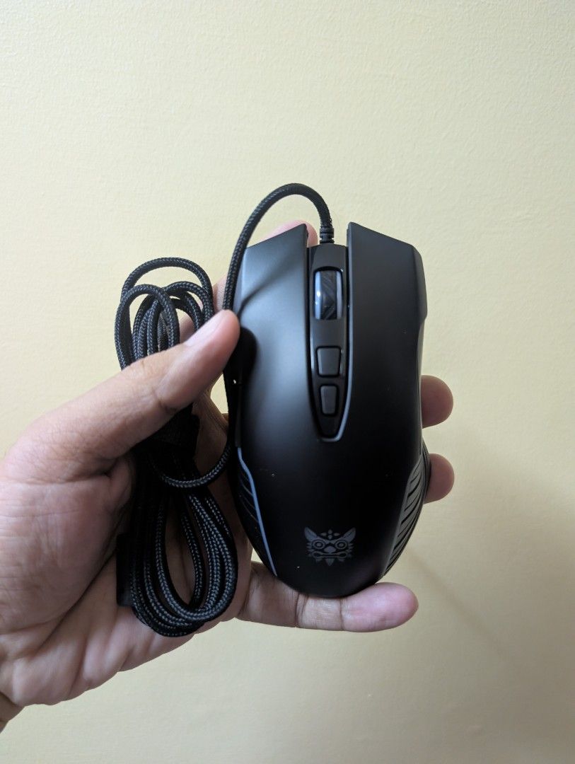 Onikuma CW905 Wired Gaming Mouse (Category: Mouse & Mousepads) located in Quezon City. Submitted by unboxingtito (Listing ID 1427307250, Image 2). Description: Onikuma CW905 wired gaming mouse.