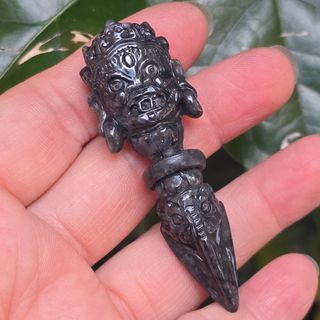 牡丹花/山水画/福/钱袋/八瑞相/一帆风顺/知足常乐/升官发财/毛笔/宝瓶/葫芦/花生/苹果/四季豆/寿桃/福瓜/佛手/葡萄/竹/荷叶/如意/如意结/永生结/花/叶子/白菜/法器/刀/爷头/扇子/琵琶/十字架 Collection item 1
