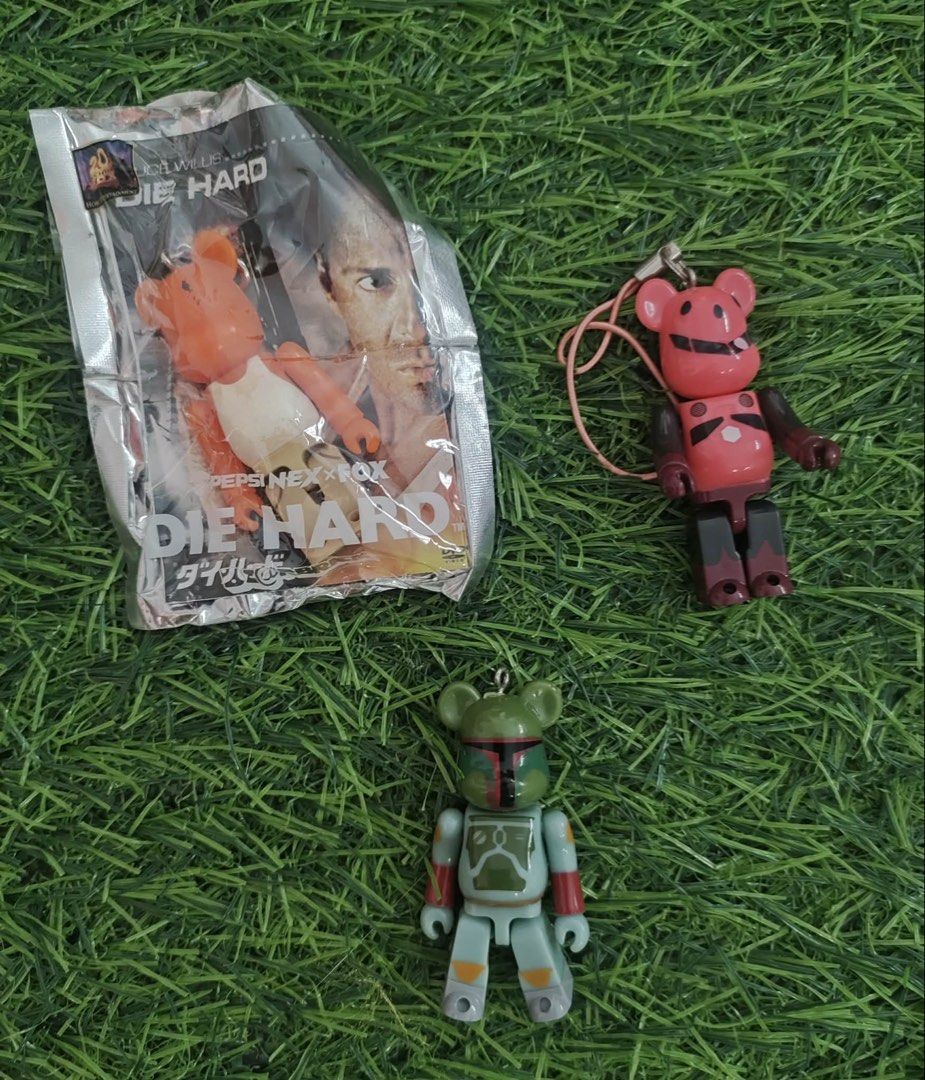 Pepsi Nex Die Hard Bearbrick Keychain (Category: Vintage Collectibles) located in Makati City. Submitted by rare_thrift_stuff (Listing ID 1427210402, Image 1). Description: Fs Bearbrick toys…450! Dm.