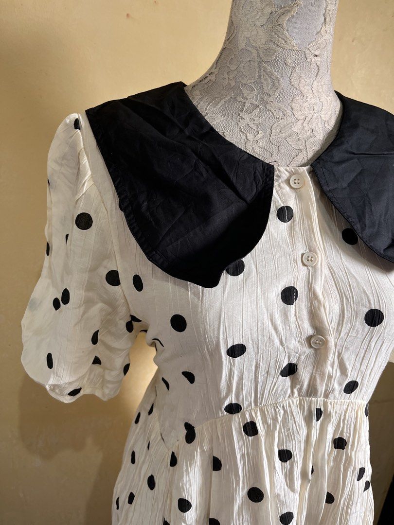 Polka Dot Dress with Peter Pan Collar (Category: Dresses) located in Quezon City. Submitted by havenshubb (Listing ID 1427167194, Image 2). Description: Bust: 38” Waist: 38” Length: 40”.