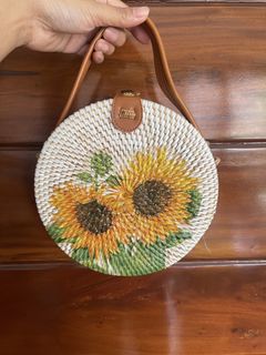 (Category: ) located in . Submitted by helloluckyme (Listing ID 1427169353, Image 1). Description: .