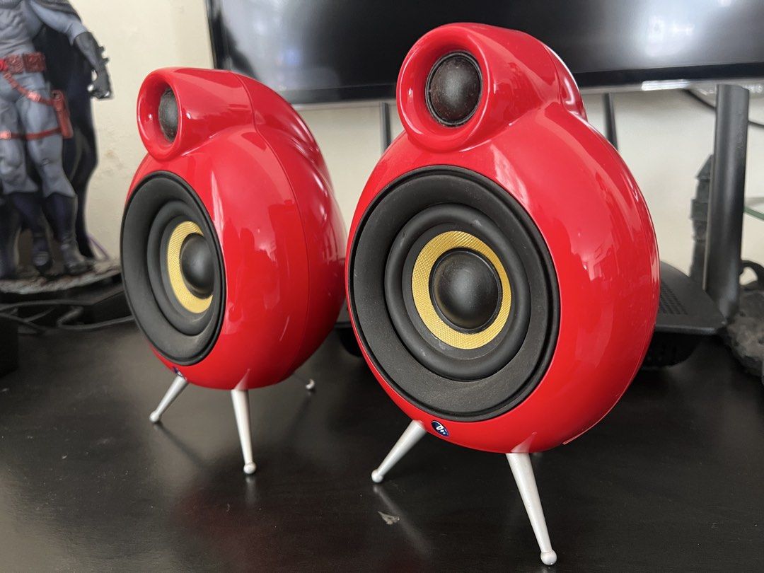 Scandyna micropod Speakers - Rare red colour!