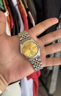 (Category: ) located in . Submitted by swagspot (Listing ID 1427276736, Image 1). Description: .
