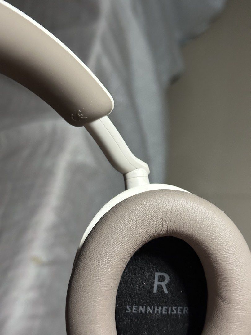 Sennheiser Momentum 4 Wireless Headphones (Category: Headphones & Headsets) located in Bulacan. Submitted by rs.prjd (Listing ID 1427189375, Image 3). Description: Good as new pa po, di lang gaano nagamit kasi madami ng airbuds eh. Wala na din yung box nabasa po kasi. .
