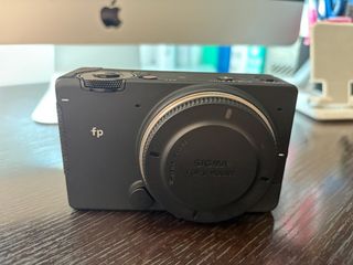 （分類：）位於 。 由 fn8000 提交（商品編號 1427208573，圖片 1）。簡介： 。