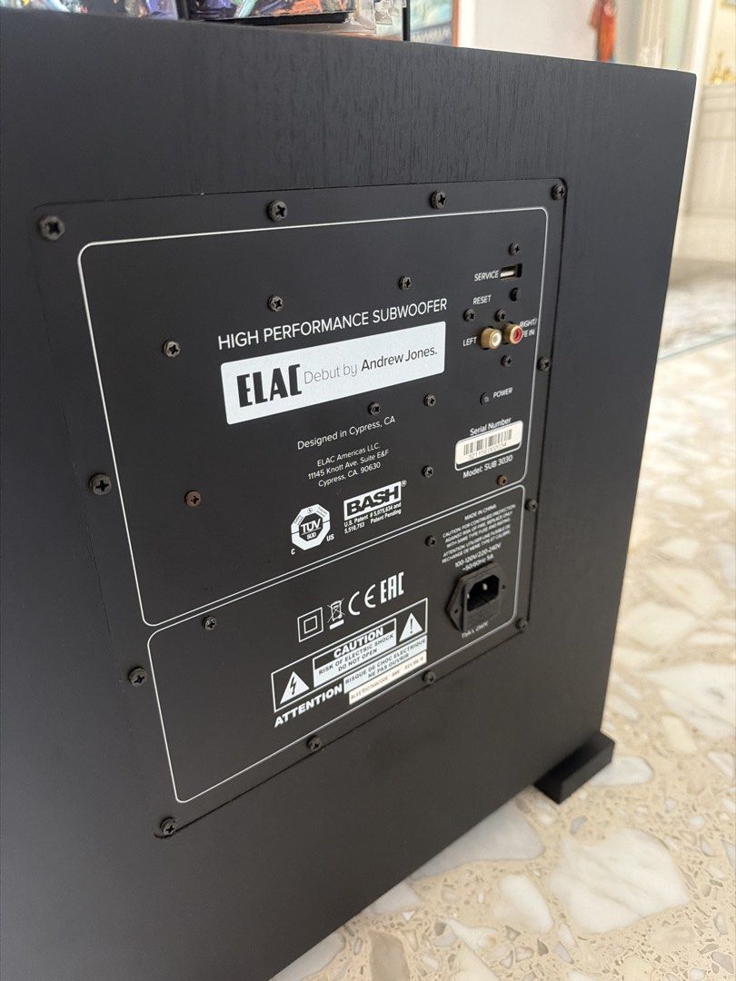 Subwoofer421415250612736001
