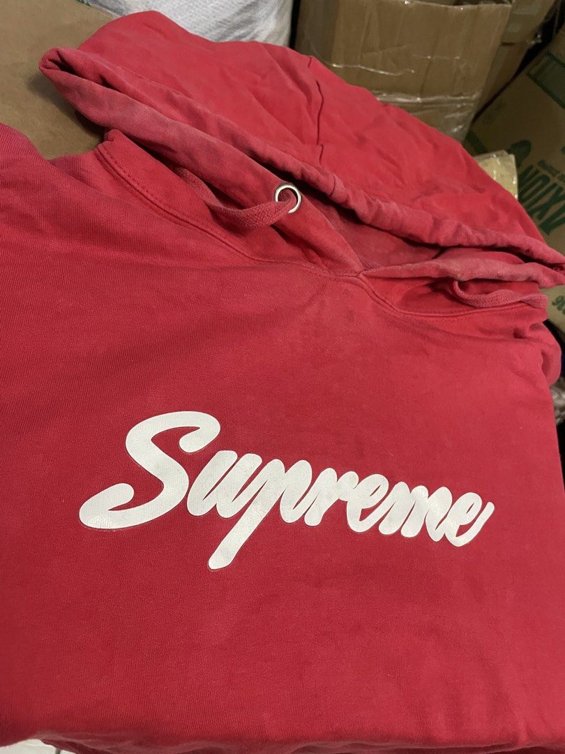 Supreme Hoodie - Red - Size L (Category: Hoodies) located in Makati City. Submitted by berto01 (Listing ID 1427207404, Image 1). Description: supreme hoodie (off) best fit medium to large needs wash.