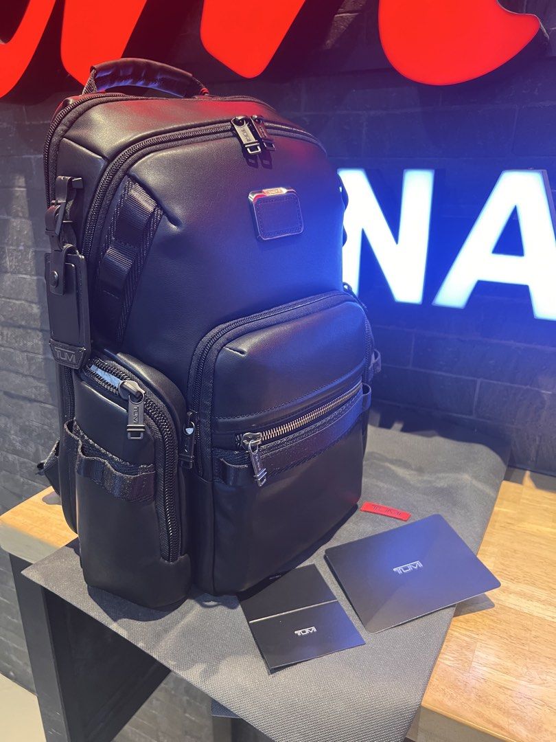 Tumi ALPHA BRAVO NAVIGATION LEATHER BACKPACK (Category: Luxury Bags & Wallets) located in Paranaque City. Submitted by verly_espera (Listing ID 1427213555, Image 2). Description: 100% Original 100% Brand New Available on hand 🇵🇭.