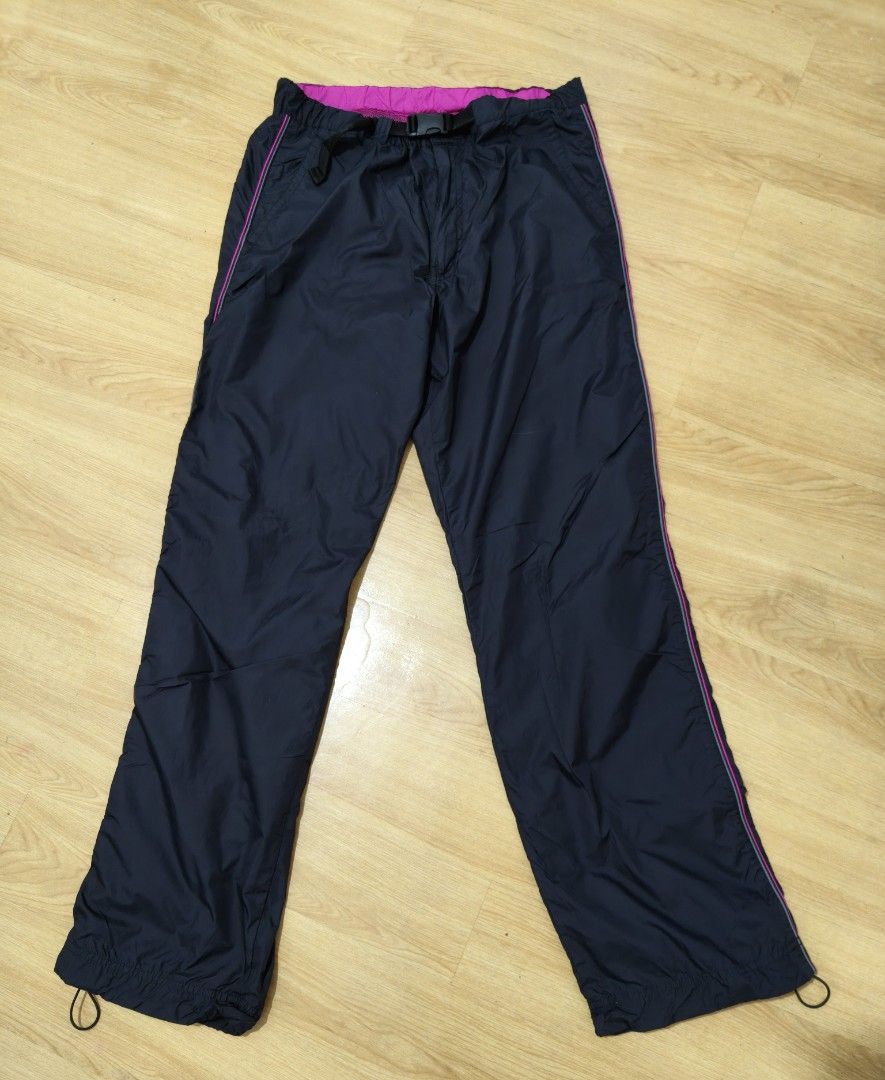 Uniqlo Nylon Pants - Size S (Category: Other Bottoms) located in Las Pinas. Submitted by lm1205 (Listing ID 1427166961, Image 1). Description: Small size Fits 27-29.
