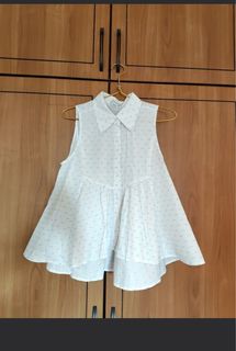 (Category: ) located in . Submitted by petitfour (Listing ID 1427166036, Image 1). Description: .