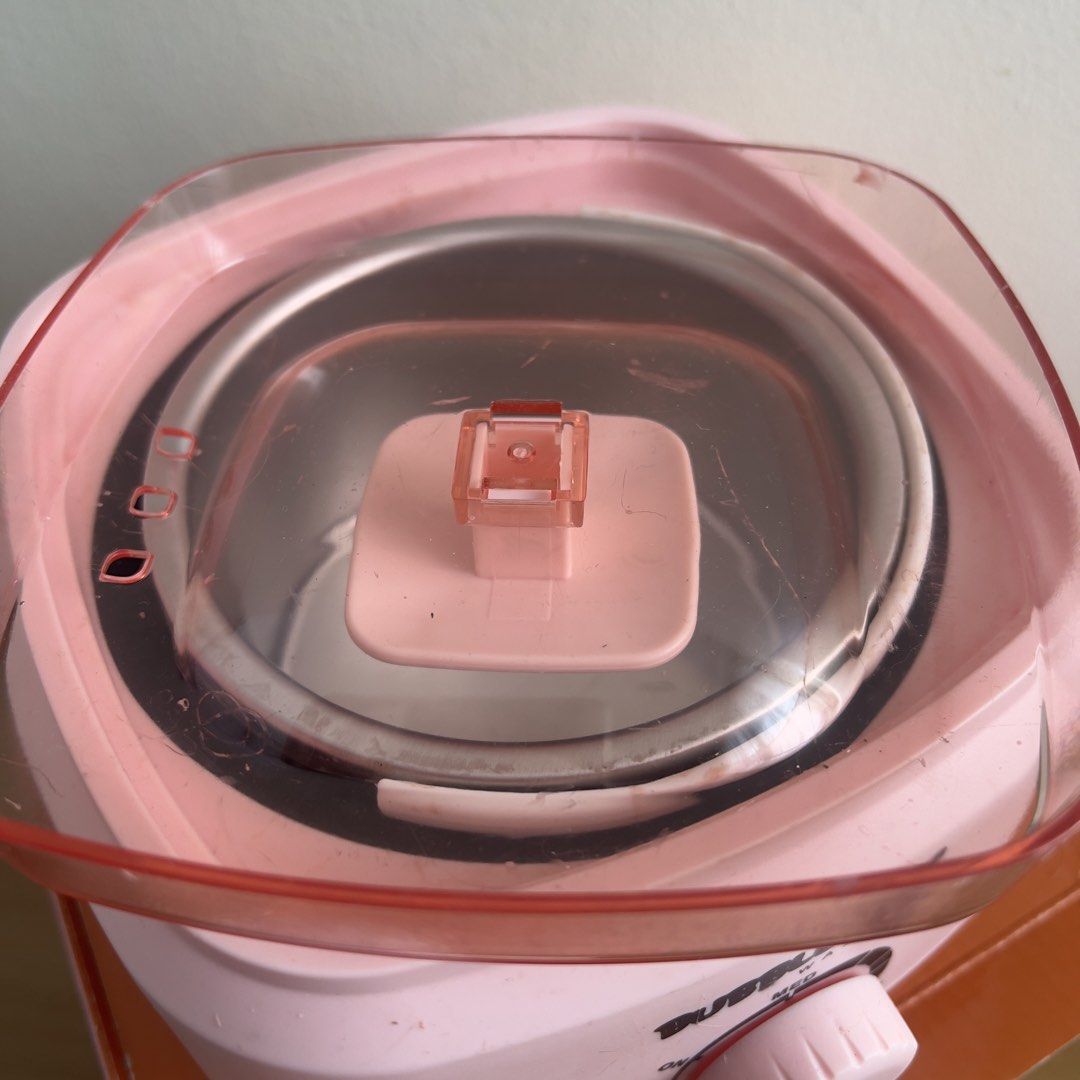 Wax Warmer - BubbleGum Waxing (Category: Hair) located in Marikina City. Submitted by declutter.marikina (Listing ID 1427163860, Image 3). Description: still works good, it’s just a bit messy because of the wax. bought for 1,300+ as a set on the orange app. comes w the wire.