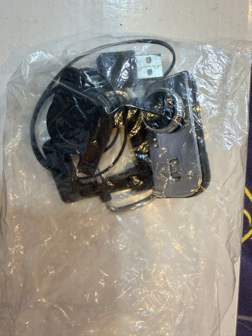 Web Camera (Category: Webcams) located in Singapore. Submitted by jr60800 (Listing ID 1427252283, Image 1). Description: - Brand new web camera - Still sealed in packaging - Includes all necessary cables - Perfect for video calls and streaming.