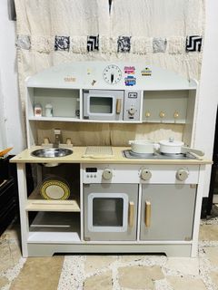 (Category: ) located in . Submitted by purewind_599dea (Listing ID 1427299304, Image 1). Description: .