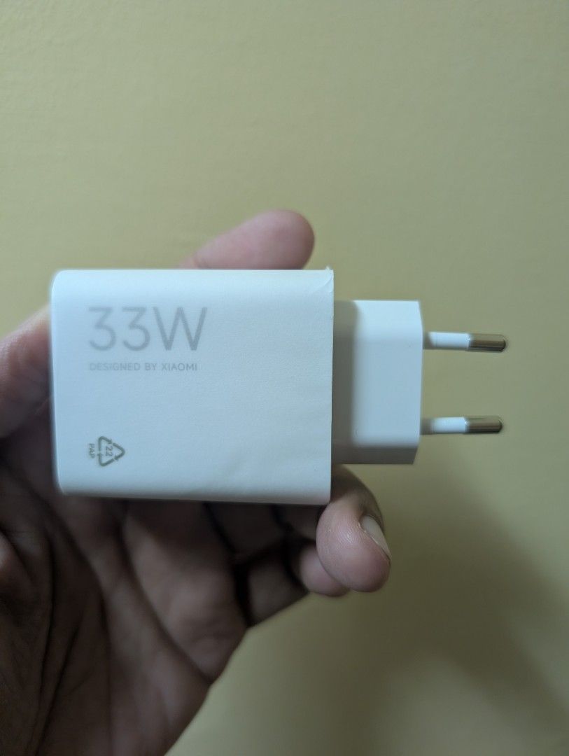 Xiaomi 33W charger set (Category: Chargers & Cables) located in Quezon City. Submitted by unboxingtito (Listing ID 1427306989, Image 1). Description: Brand new and unused .