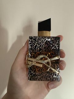（分類：）位於 。 由 lllouise 提交（商品編號 1427221768，圖片 1）。簡介： 。