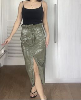 (Category: ) located in . Submitted by closet.me (Listing ID 1427298551, Image 1). Description: .