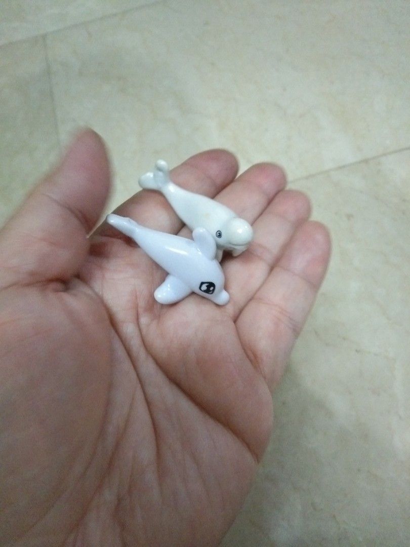 2 PCs whale toys (Category: Kids Toys) located in Quezon City. Submitted by eidorableshop (Listing ID 1427439551, Image 1). Description: .