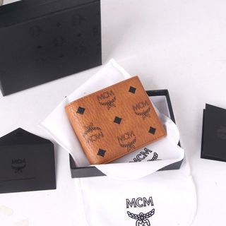 （分類：）位於 。 由 emilija-0510 提交（商品編號 1427314096，圖片 1）。簡介： 。