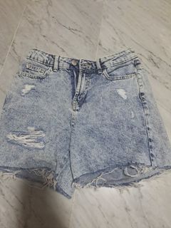 (Category: ) located in . Submitted by phxonx (Listing ID 1427431215, Image 1). Description: .