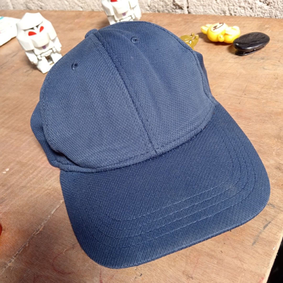 Athletic Works S/M Cap (Category: Caps & Hats) located in Quezon City. Submitted by johnericna90745 (Listing ID 1427320844, Image 1). Description: Plain closed cap Dri fit.