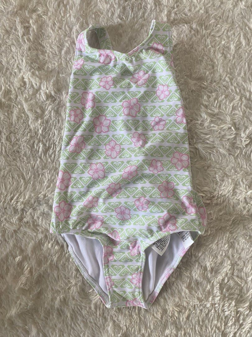 Authentic Roxy Hibiline One Piece Swimsuit (Category: Babies & Kids Fashion) located in Valenzuela. Submitted by chegarrucho (Listing ID 1427388950, Image 1). Description: Authentic Roxy with tags Size 3 on tag (best fit 1-2y) Original price: 2,490 pesos Selling price: 600 pesos only.