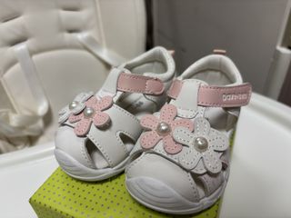 （分類：）位於 。 由 jenny.c1 提交（商品編號 1427411826，圖片 1）。簡介： 。