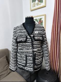 (Category: ) located in . Submitted by jo.apparel (Listing ID 1427398458, Image 1). Description: .