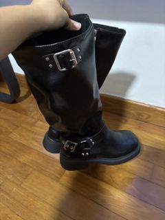 (Category: ) located in . Submitted by martineddddd (Listing ID 1427397288, Image 1). Description: .