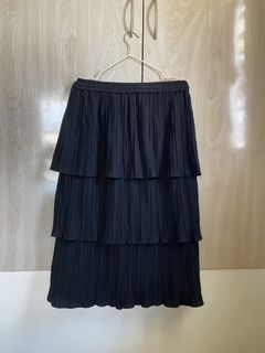 (Category: ) located in . Submitted by revolve.mnl (Listing ID 1427360397, Image 1). Description: .
