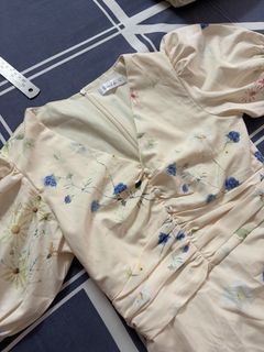 (Category: ) located in . Submitted by comebuyfrommeplsthanks (Listing ID 1427348421, Image 1). Description: .