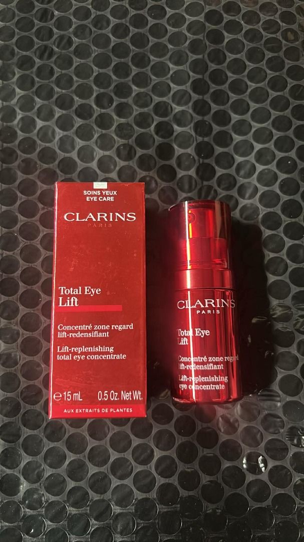 Clarin Total Eye Lift (Category: Face Care) located in Makati City. Submitted by kozmetics (Listing ID 1427367014, Image 1). Description: .